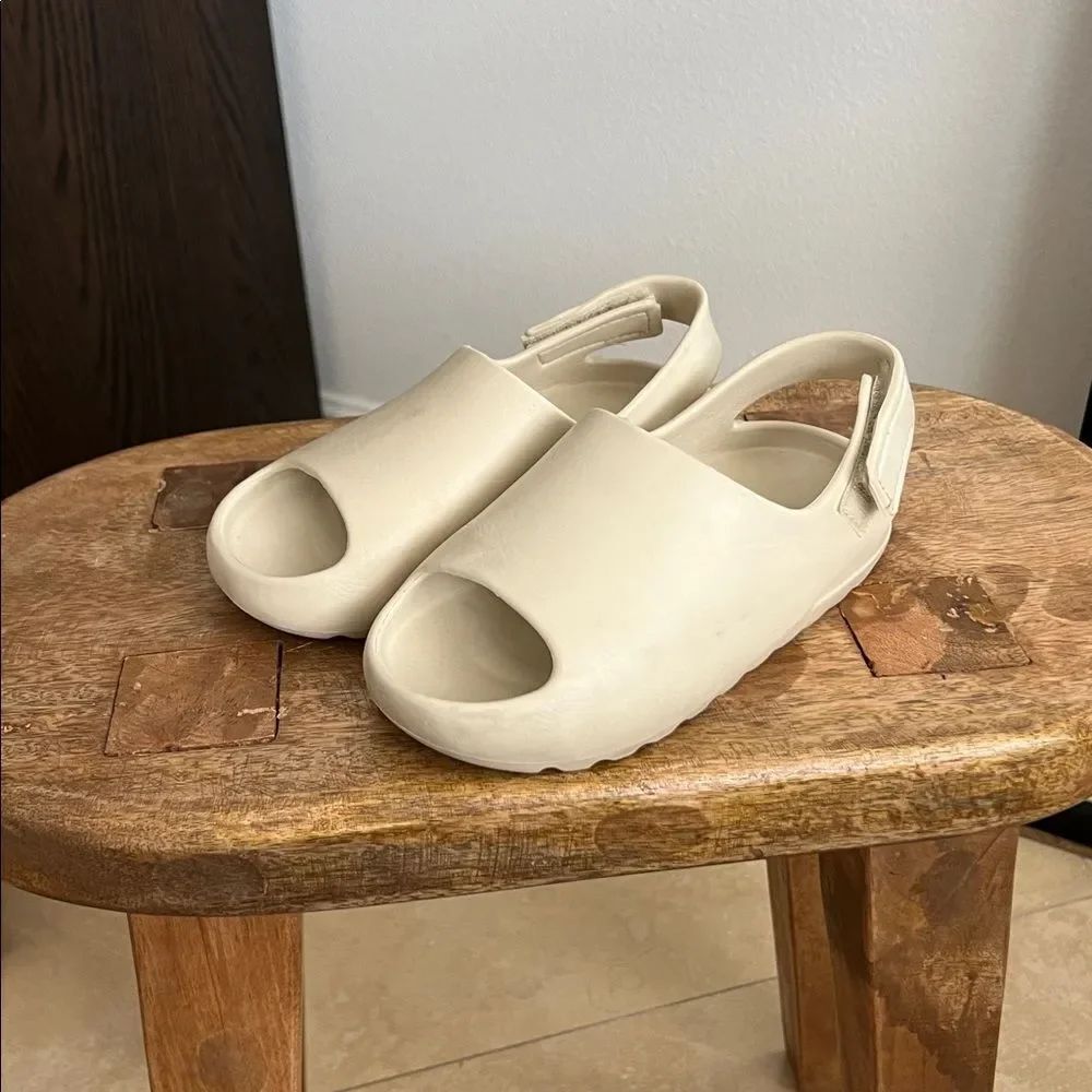 Kids Cream Slide Sandals